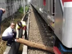 KRL Cikarang Macet Akibat Ulah Orang Iseng