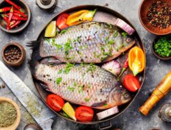 5 Jenis Makanan yang Perlu Dihindari Saat Hamil demi Kesehatan Ibu dan Janin